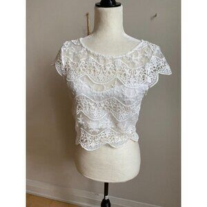 Lovesong women white lace short sleeve top sz medium